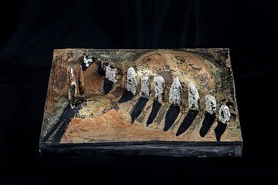 Cipressi come Menhir